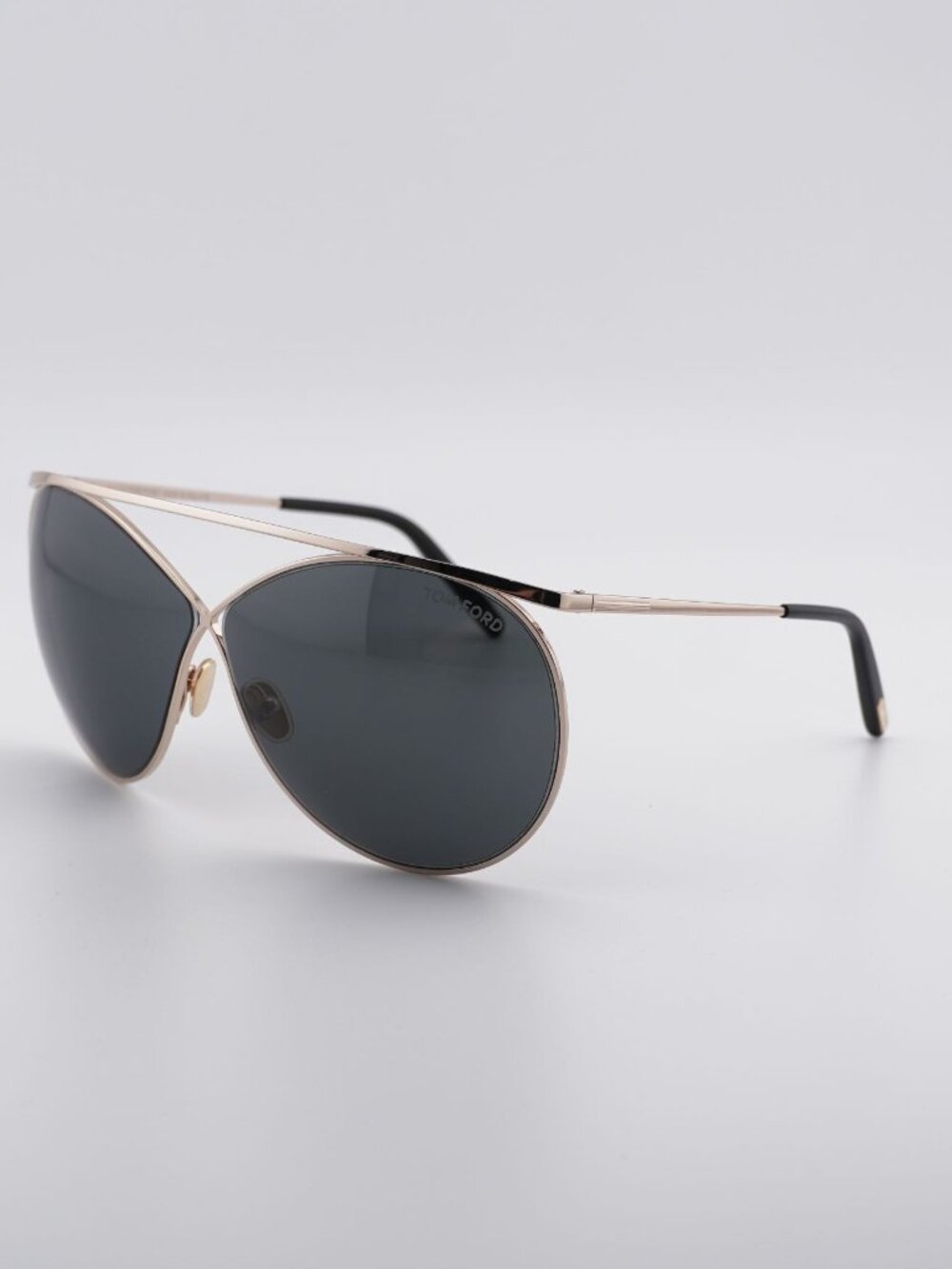 Tom Ford Stevie FT0761 28A Sunglasses Shiny Rose Gold Oval Frame